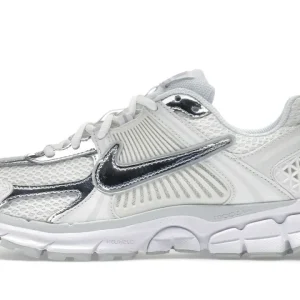 Nike Zoom Vomero 5 Chrome Toe