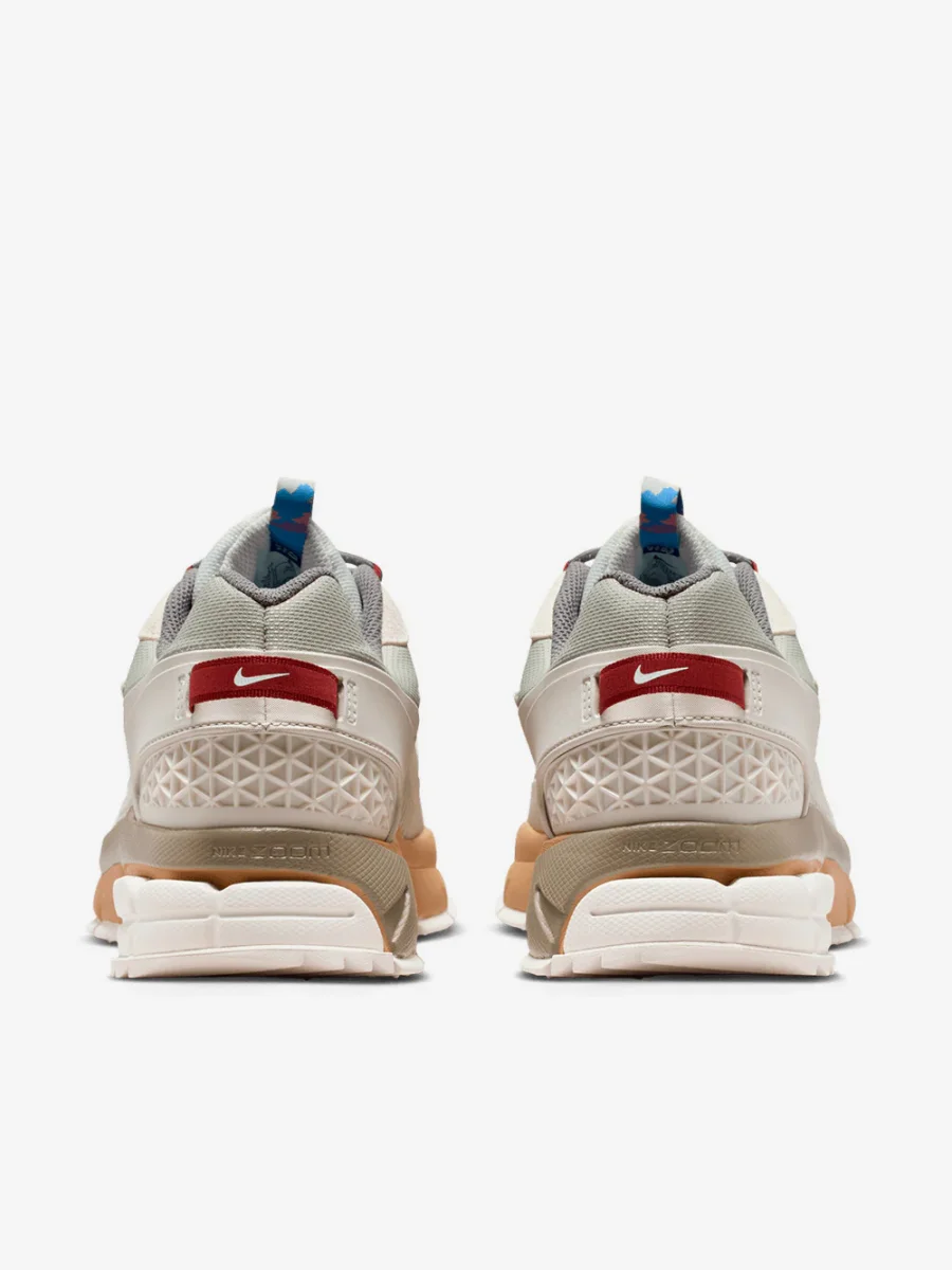 Zoom Vomero Roam Winterized 'Lunar New Year' - immagine 6