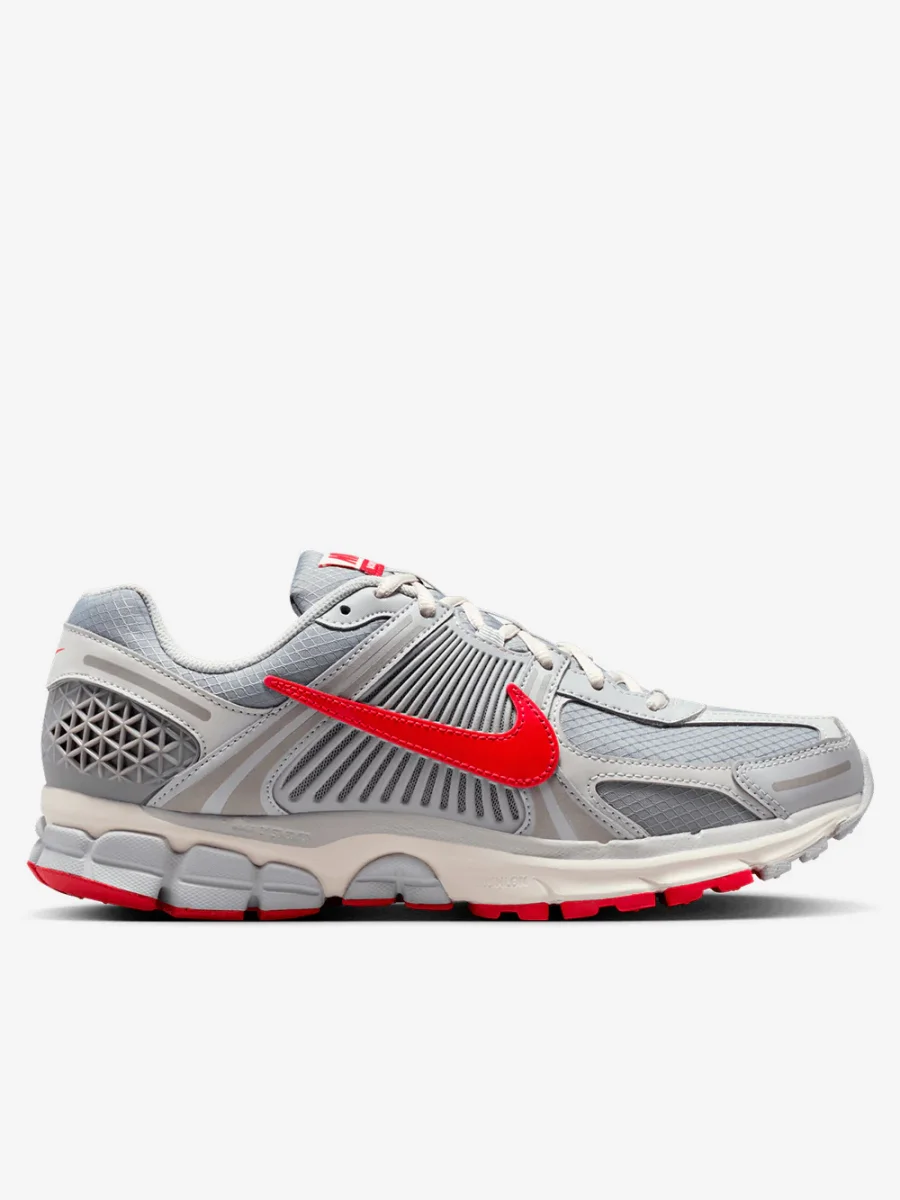 Zoom Vomero 5 SE 'Grey Fog Red' - immagine 2